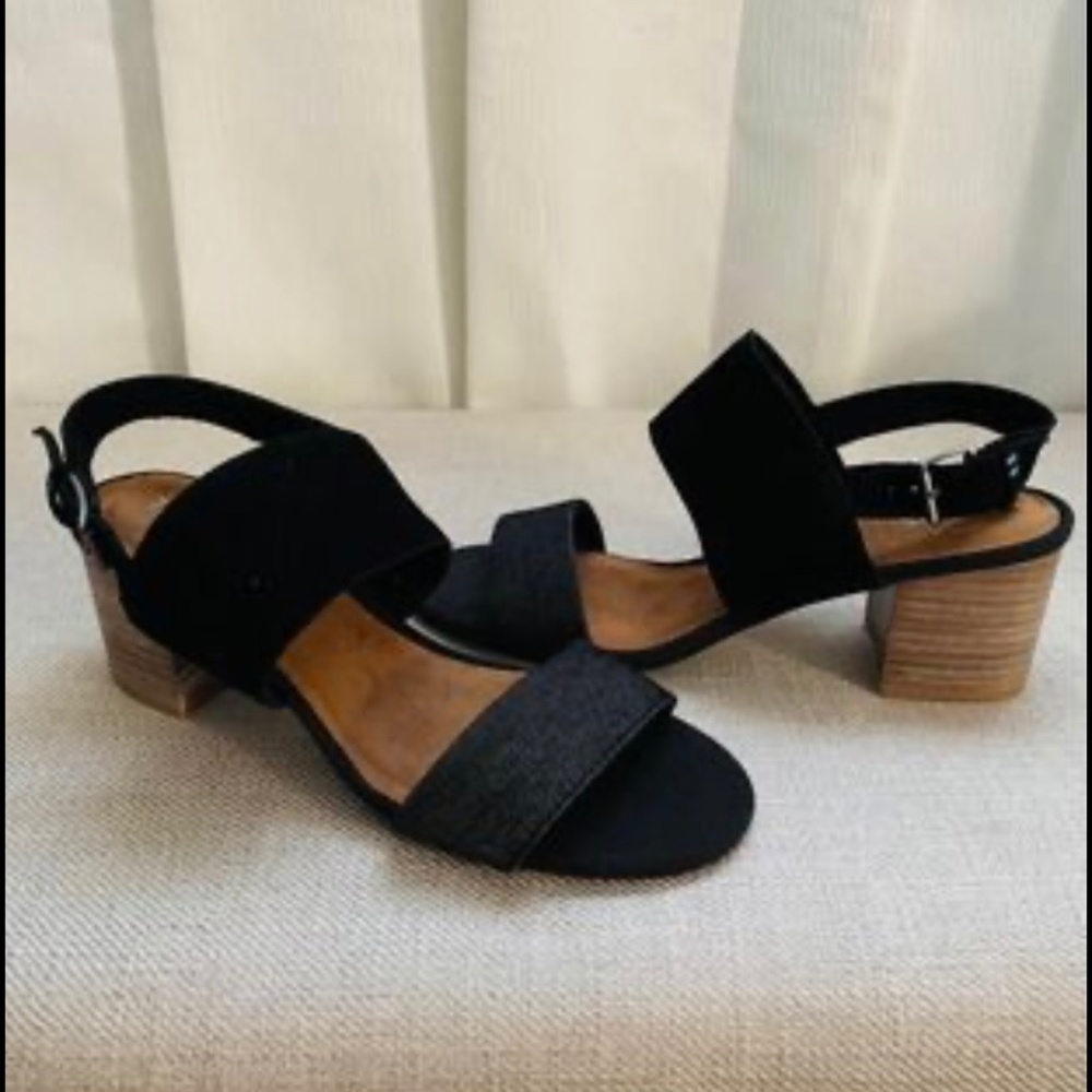TOMS Womens Sandals